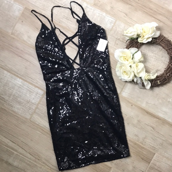 NWT WindsorStore Black Sequined Mini Dress - Picture 1 of 16